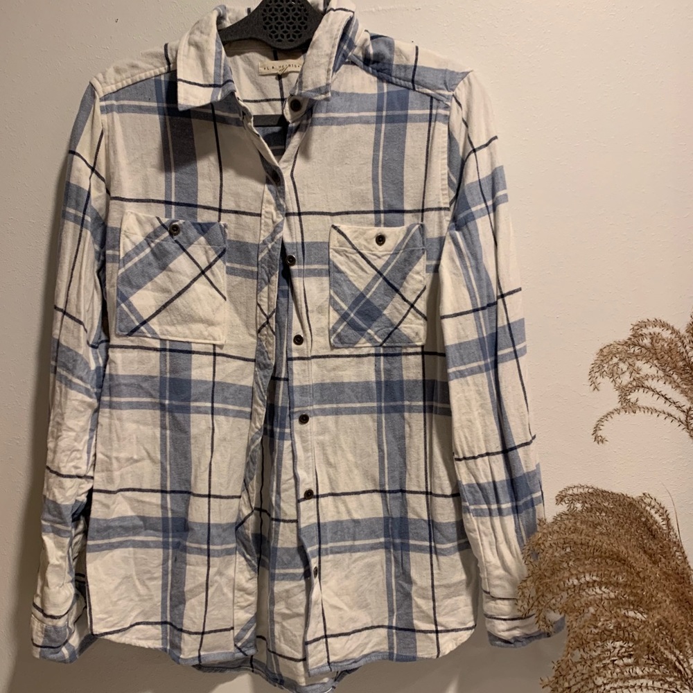 Button down plaid longsleeve